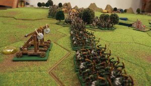 The orc line forms up, whilst the artillery is given Hold Fire orders